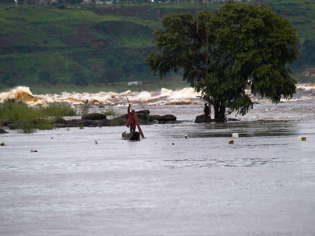 Congo-0515-10112005-11-11-14.jpg